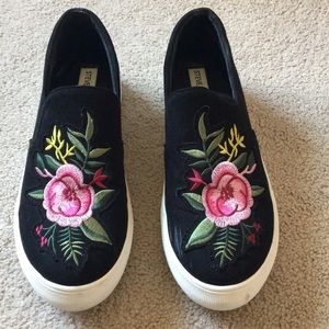 Steve Madden embroidered vans